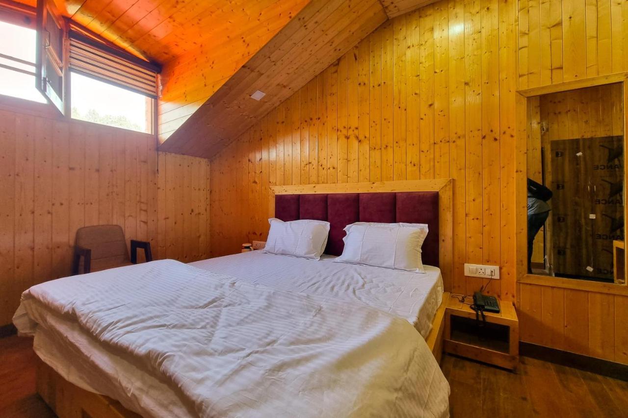 Hotel White Cloud Banikhet Extérieur photo